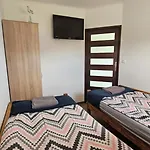 Nad Jeziorem Hébergement de vacances *